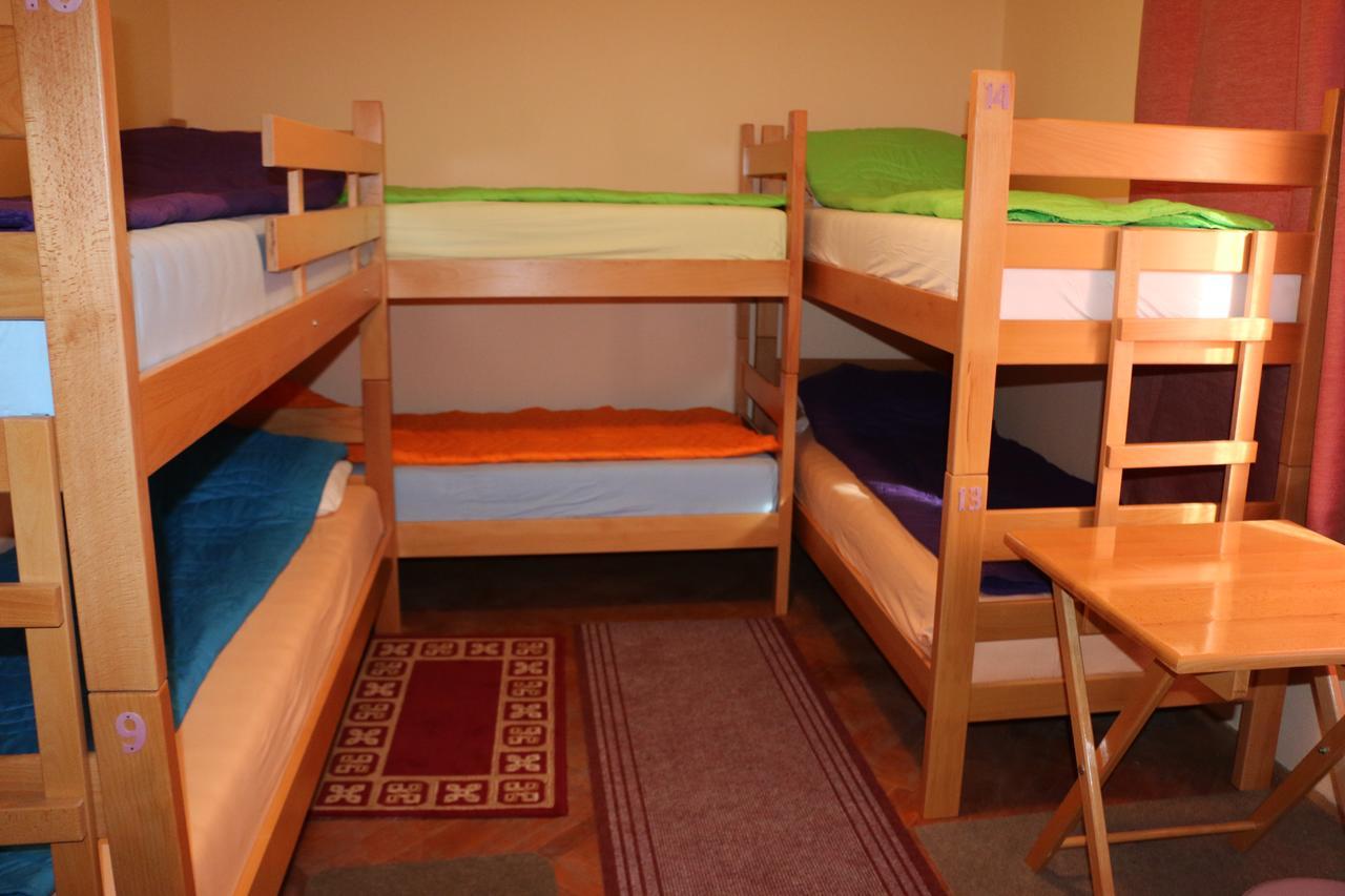 Hostel Trajan Donji Milanovac Exterior photo