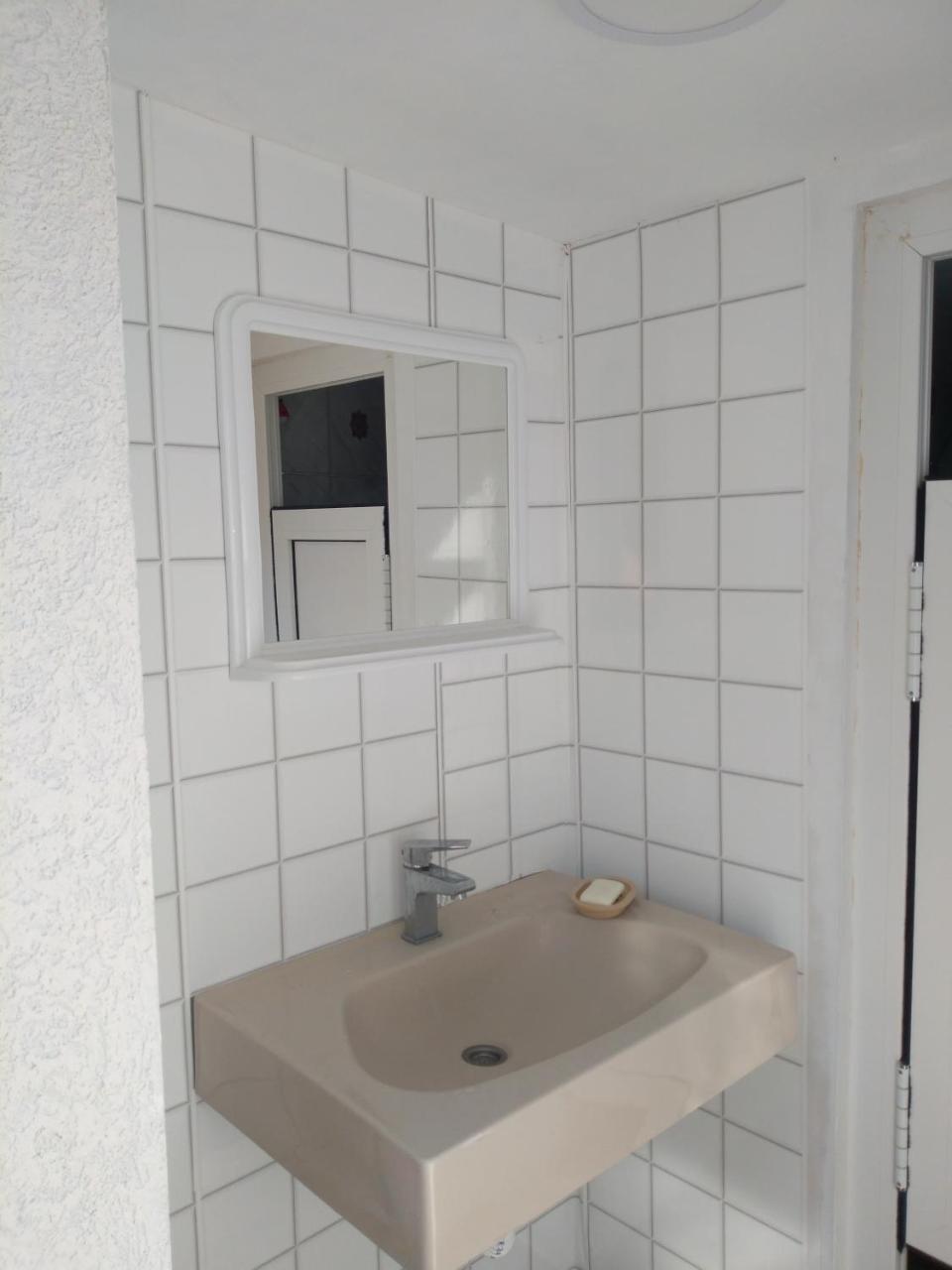 Hostel Trajan Donji Milanovac Exterior photo