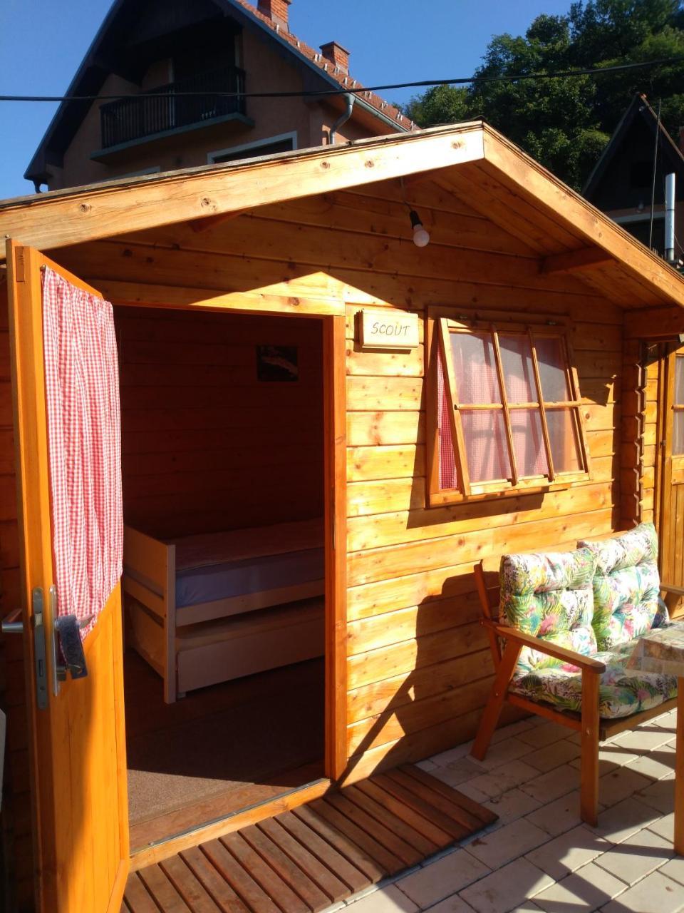 Hostel Trajan Donji Milanovac Exterior photo