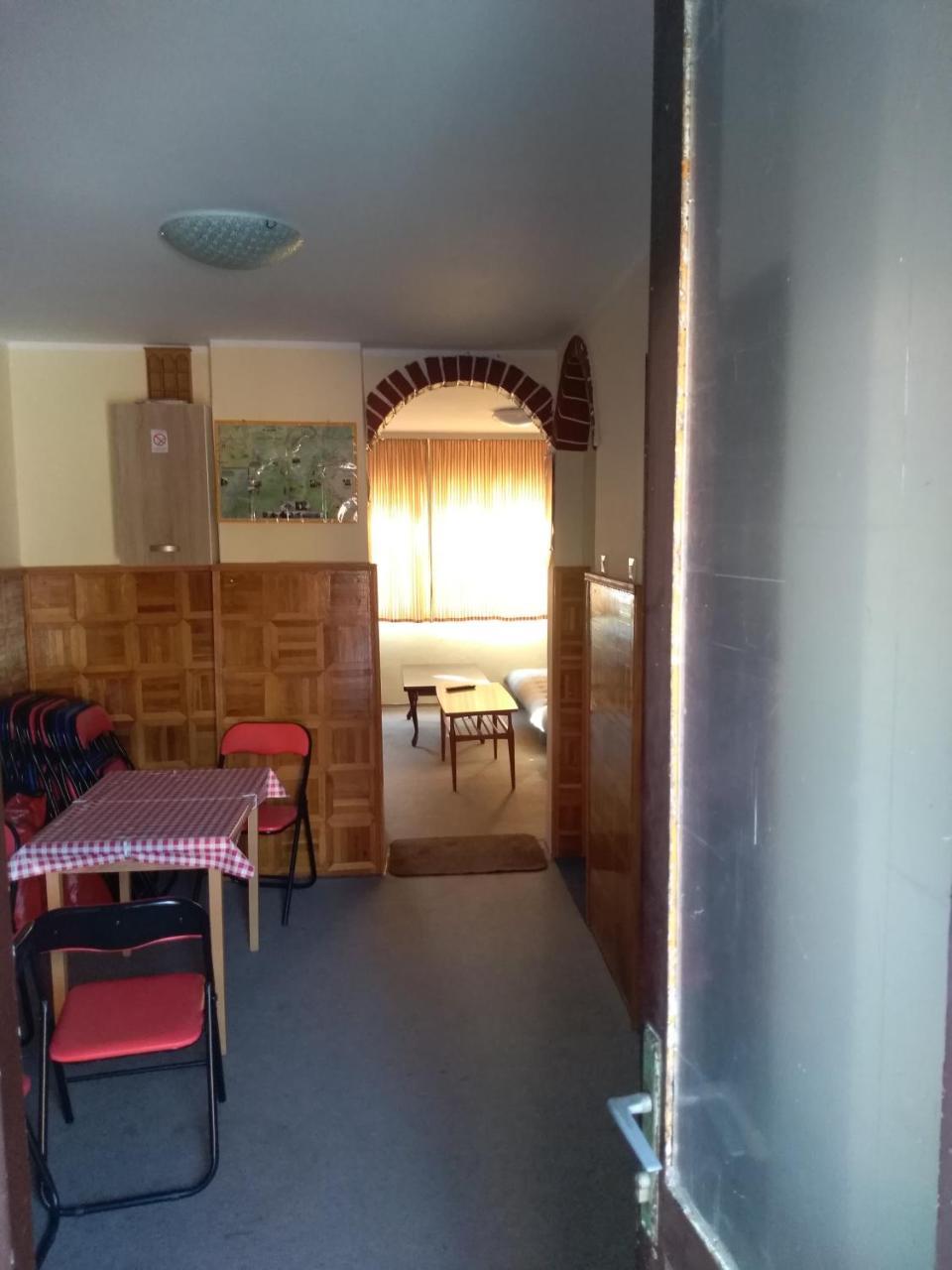 Hostel Trajan Donji Milanovac Exterior photo