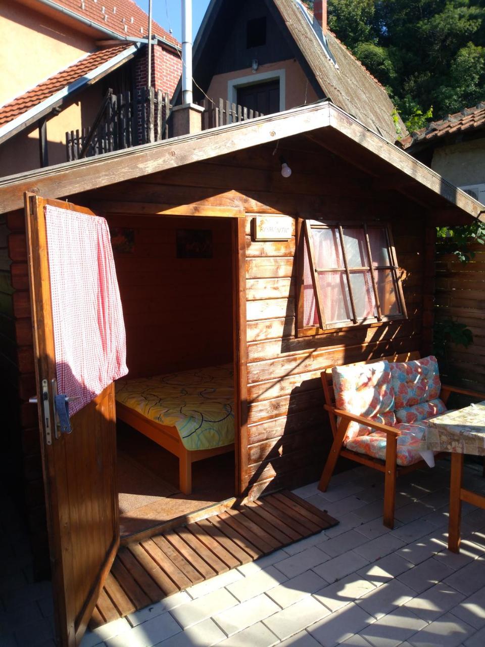 Hostel Trajan Donji Milanovac Exterior photo