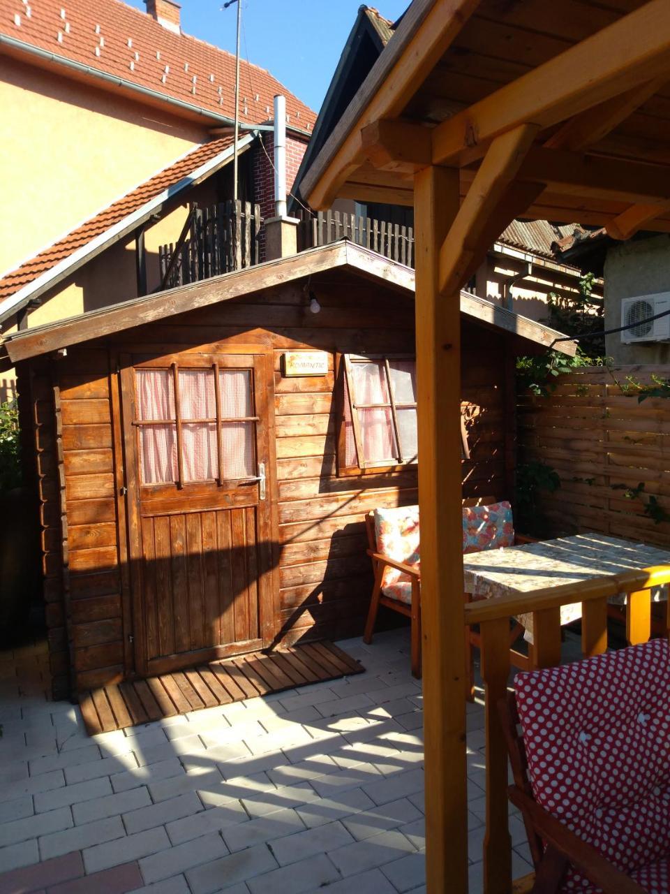 Hostel Trajan Donji Milanovac Exterior photo
